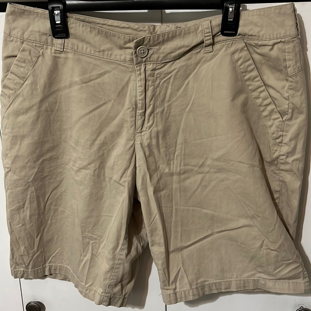 Columbia shorts